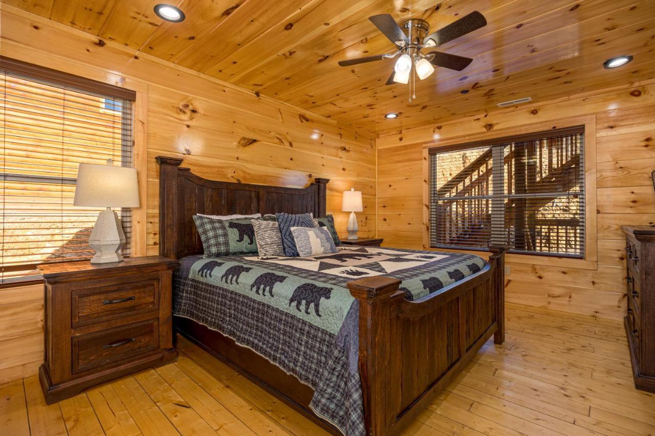 5Bd5B Escape Cabin With 2 Hottubs, Thtr &Game Rm,1Mi To The Parkway! 4Mi To Dollywood - Spring Deal بيدجن فورج المظهر الخارجي الصورة