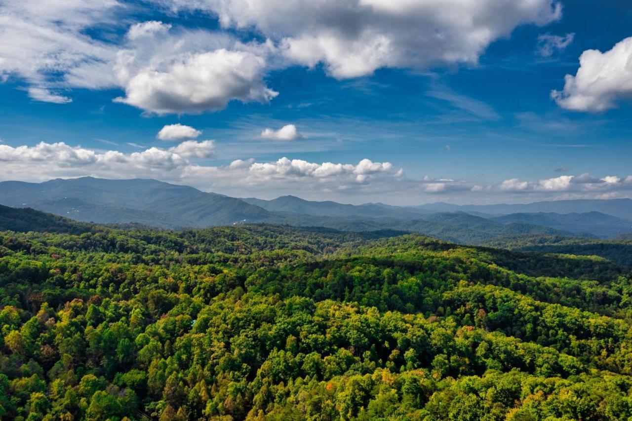 5Bd5B Escape Cabin With 2 Hottubs, Thtr &Game Rm,1Mi To The Parkway! 4Mi To Dollywood - Spring Deal بيدجن فورج المظهر الخارجي الصورة